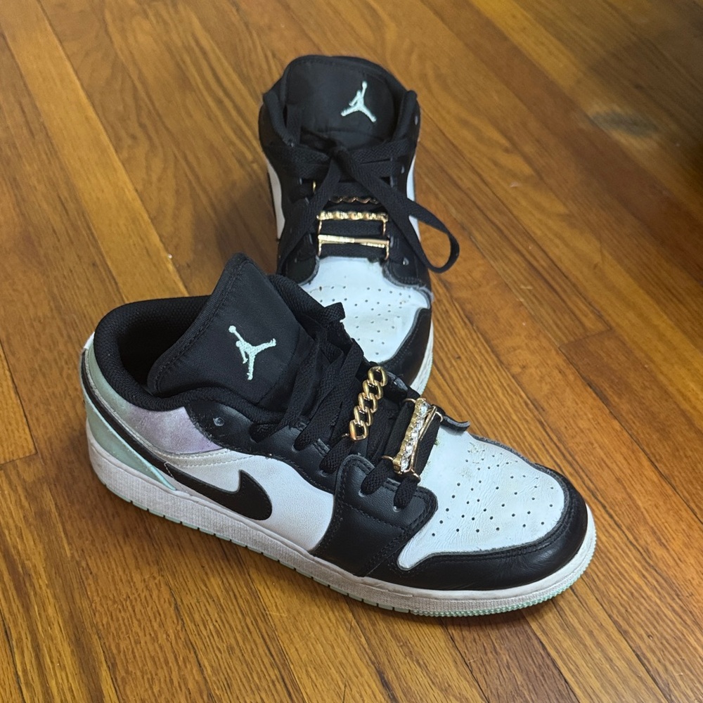 Jordan Kids Sneakers Black and White
